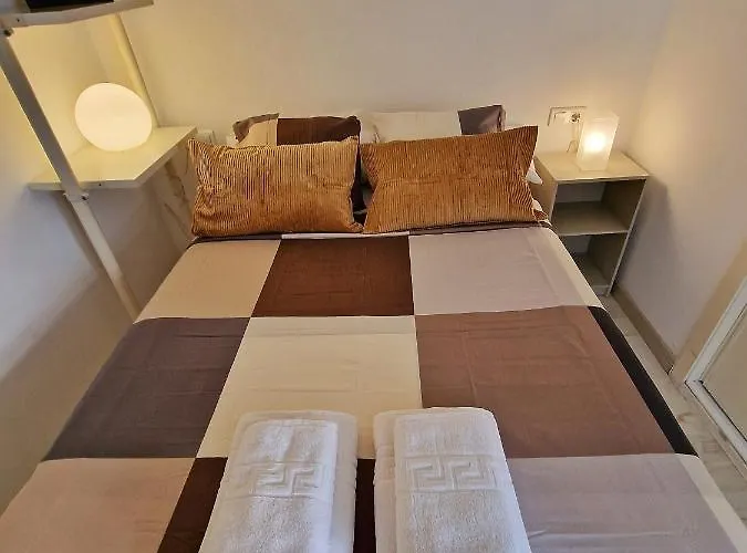 Confortable Apartamento En El Centro De Con Parking Appartement