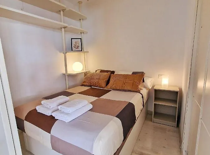 Confortable Apartamento En El Centro De Con Parking Appartement