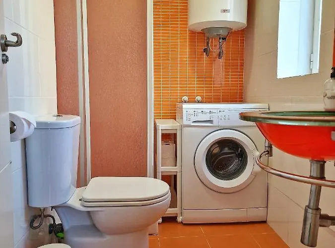 Confortable Apartamento En El Centro De Con Parking Torremolinos